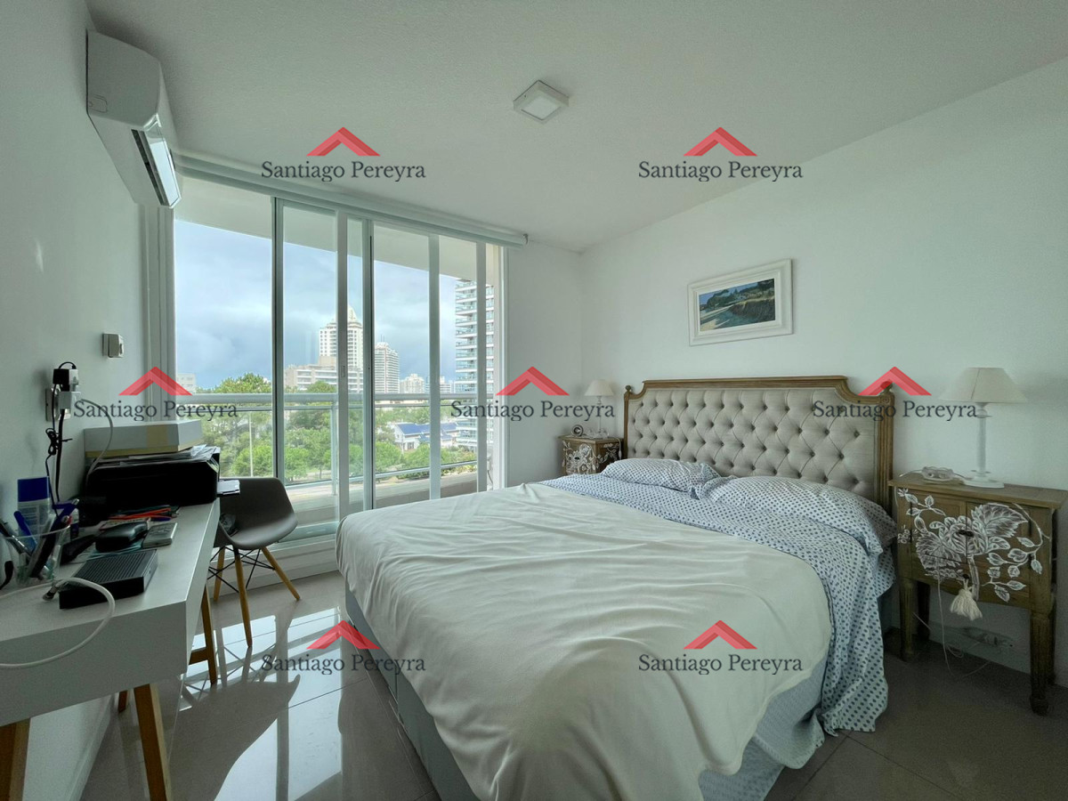 Apartamento ID.15709 - Venta apartamento 2 dormitorios playa brava Punta del Este 