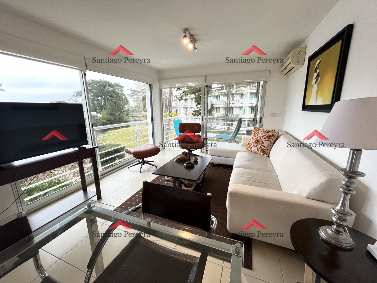 Apartamento ID.17117 - Venta apartamento 3 dormitorios. Playa mansa, Punta del Este 