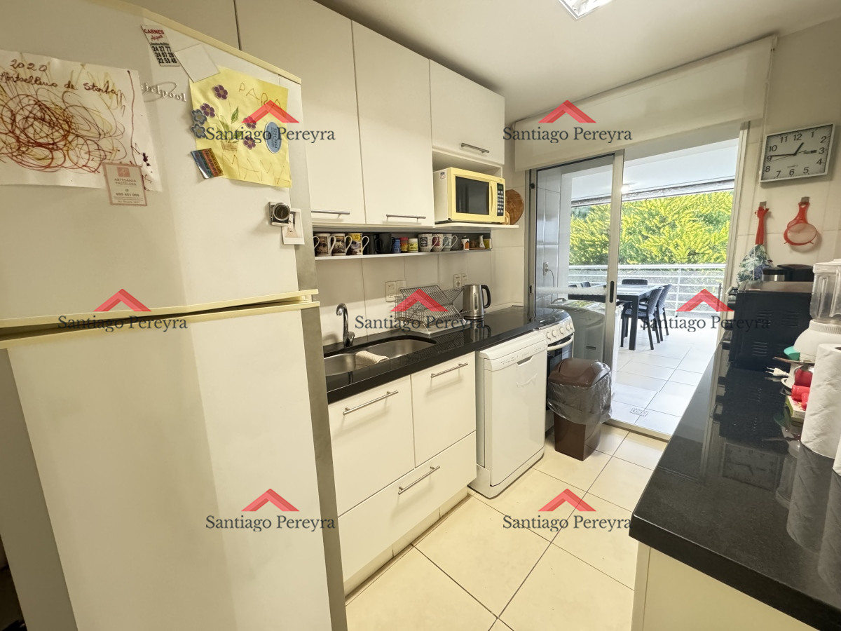 Apartamento ID.17117 - Venta apartamento 3 dormitorios. Playa mansa, Punta del Este 