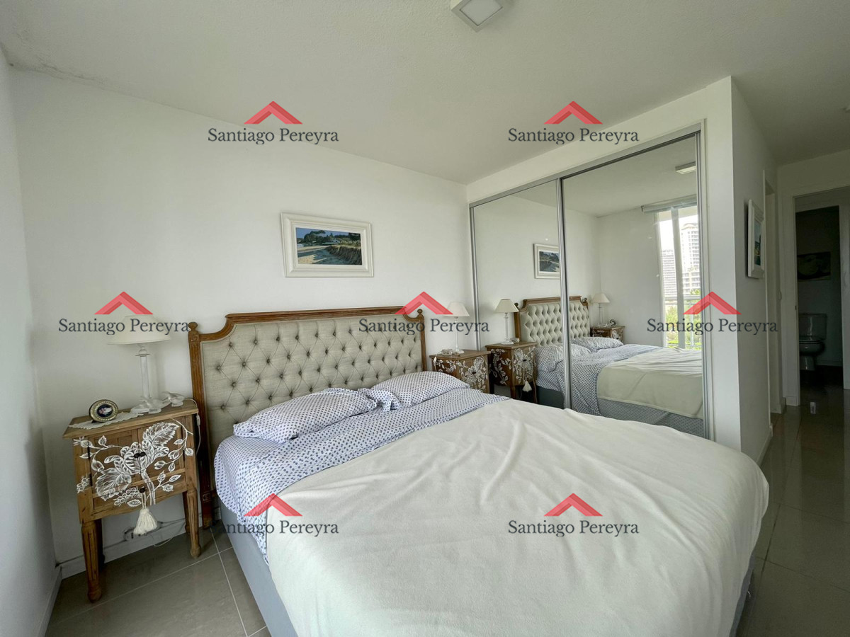 Apartamento ID.15709 - Venta apartamento 2 dormitorios playa brava Punta del Este 