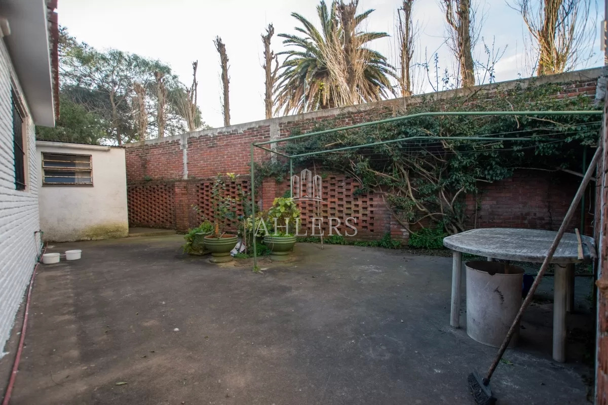 Casa ID.212 - venta casa 4 dormitorios Punta del Este 