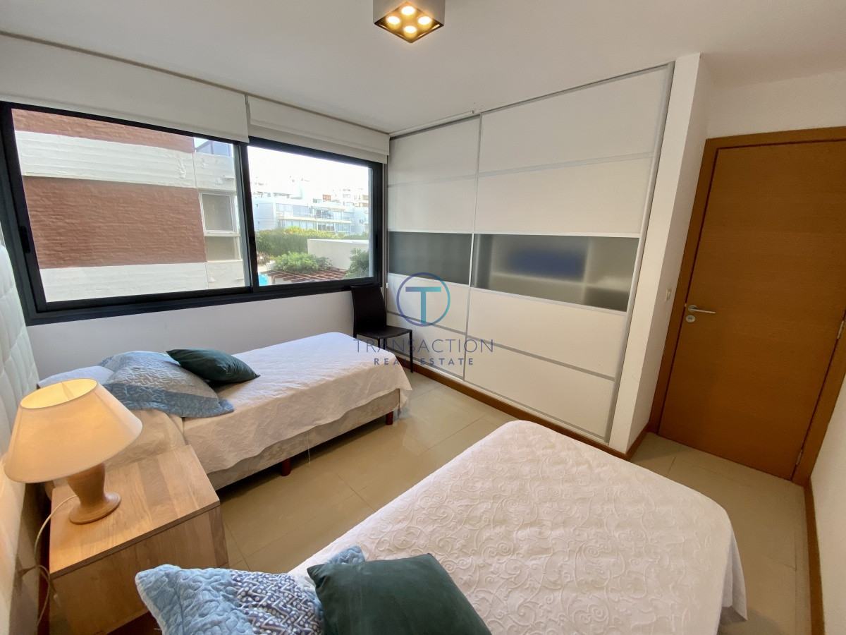 Apartamento ID.729/Apto-PUNTA-DEL-ESTE,-Playa-mansa - Apartamento 2 dormitorios playa brava Punta del Este