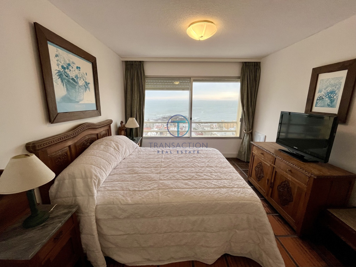 Apartamento ID.717/  - Venta apartamento en Peninsula