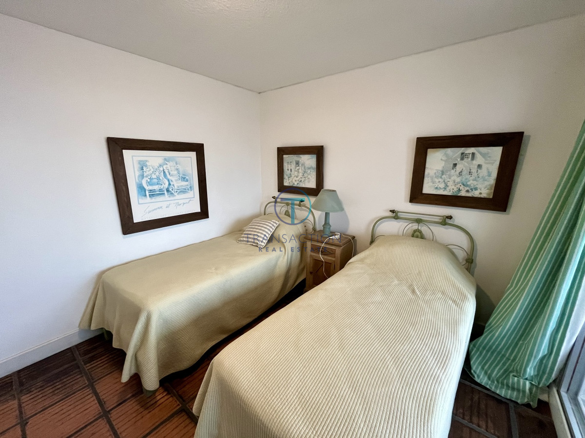 Apartamento ID.717/  - Venta apartamento en Peninsula