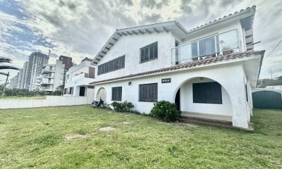 Venta casa 7 dormitorios. Playa brava, Punta del Este