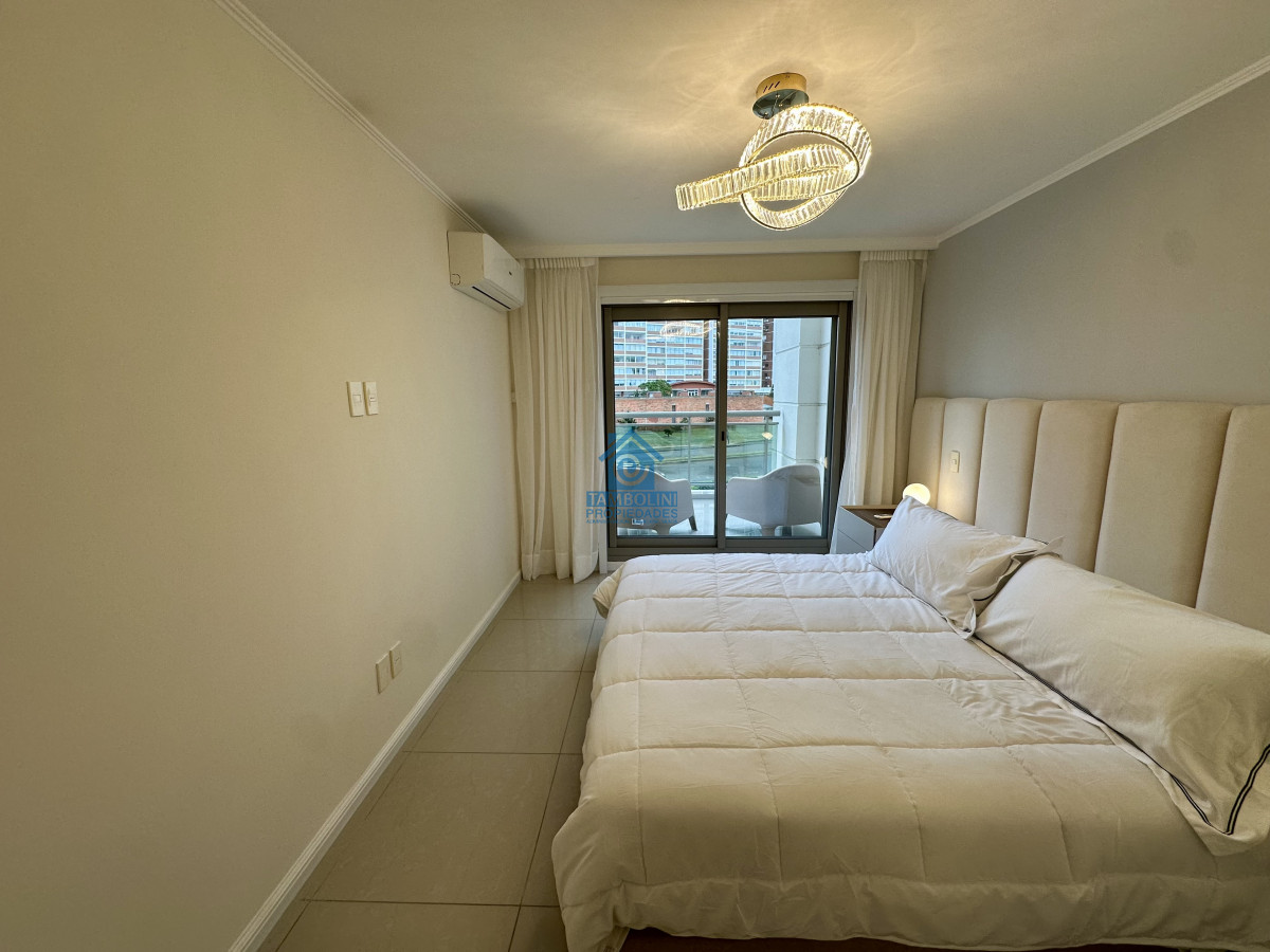 Apartamento ID.1053 - Venta apartamento 2 dormitorios. Imperiale, Punta del Este. 