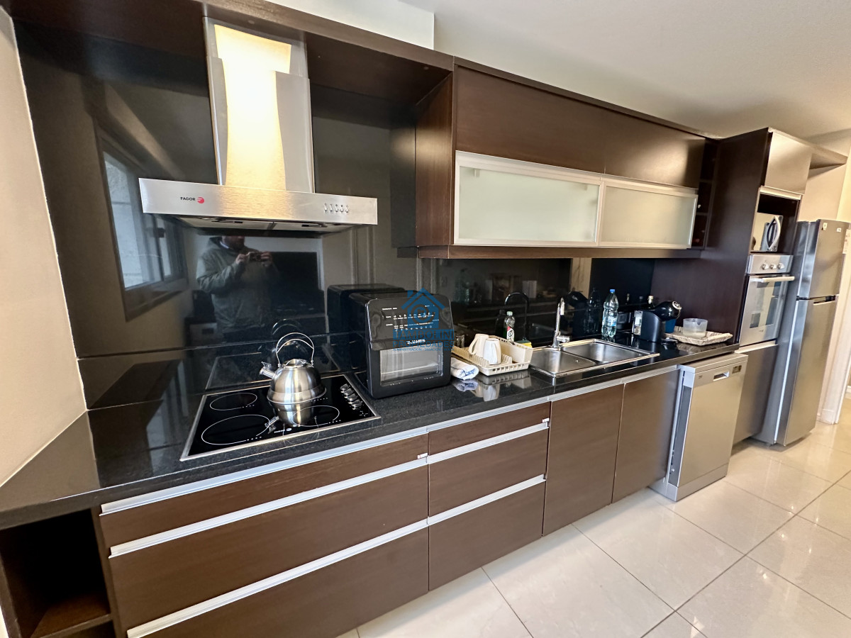 Apartamento ID.1053 - Venta apartamento 2 dormitorios. Imperiale, Punta del Este. 