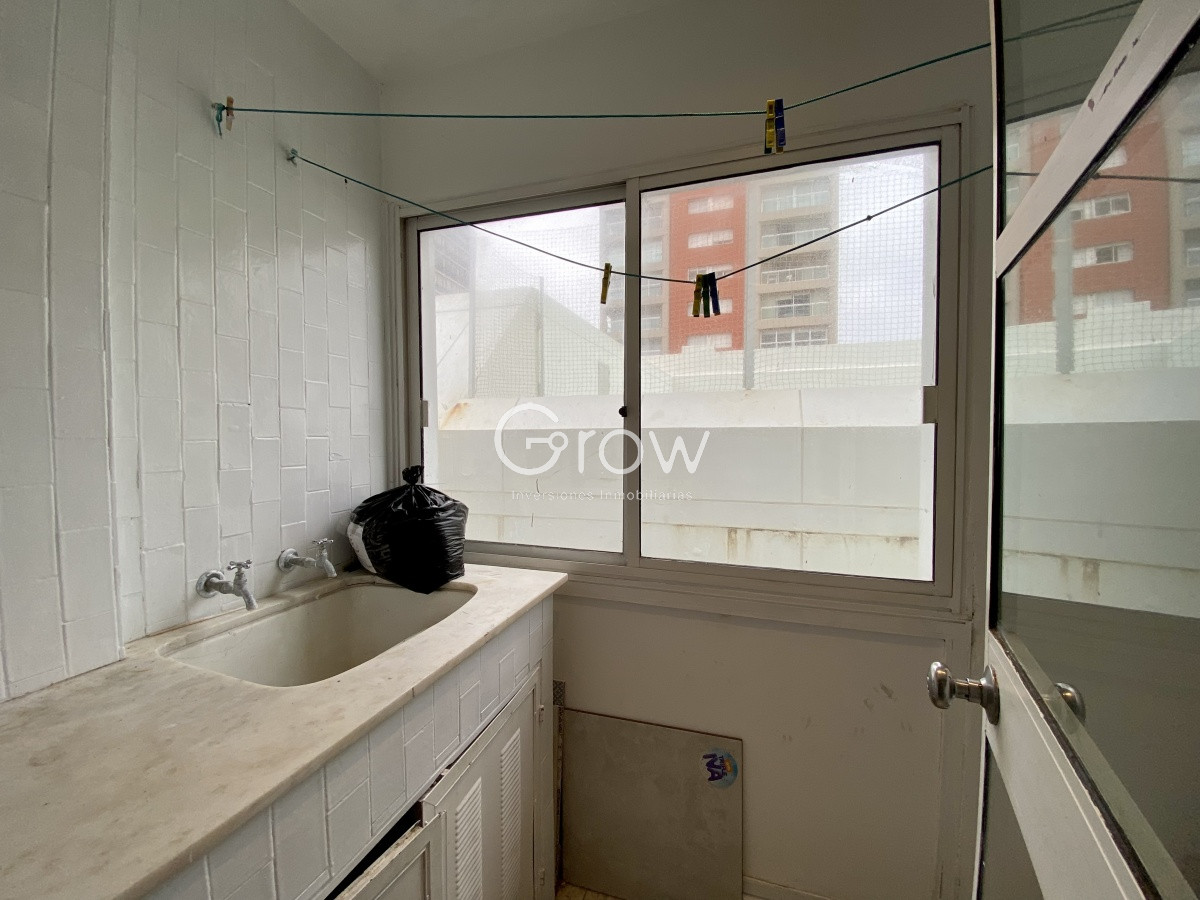 Apartamento ID.2060 - Hermoso apto. a pasos del mar!