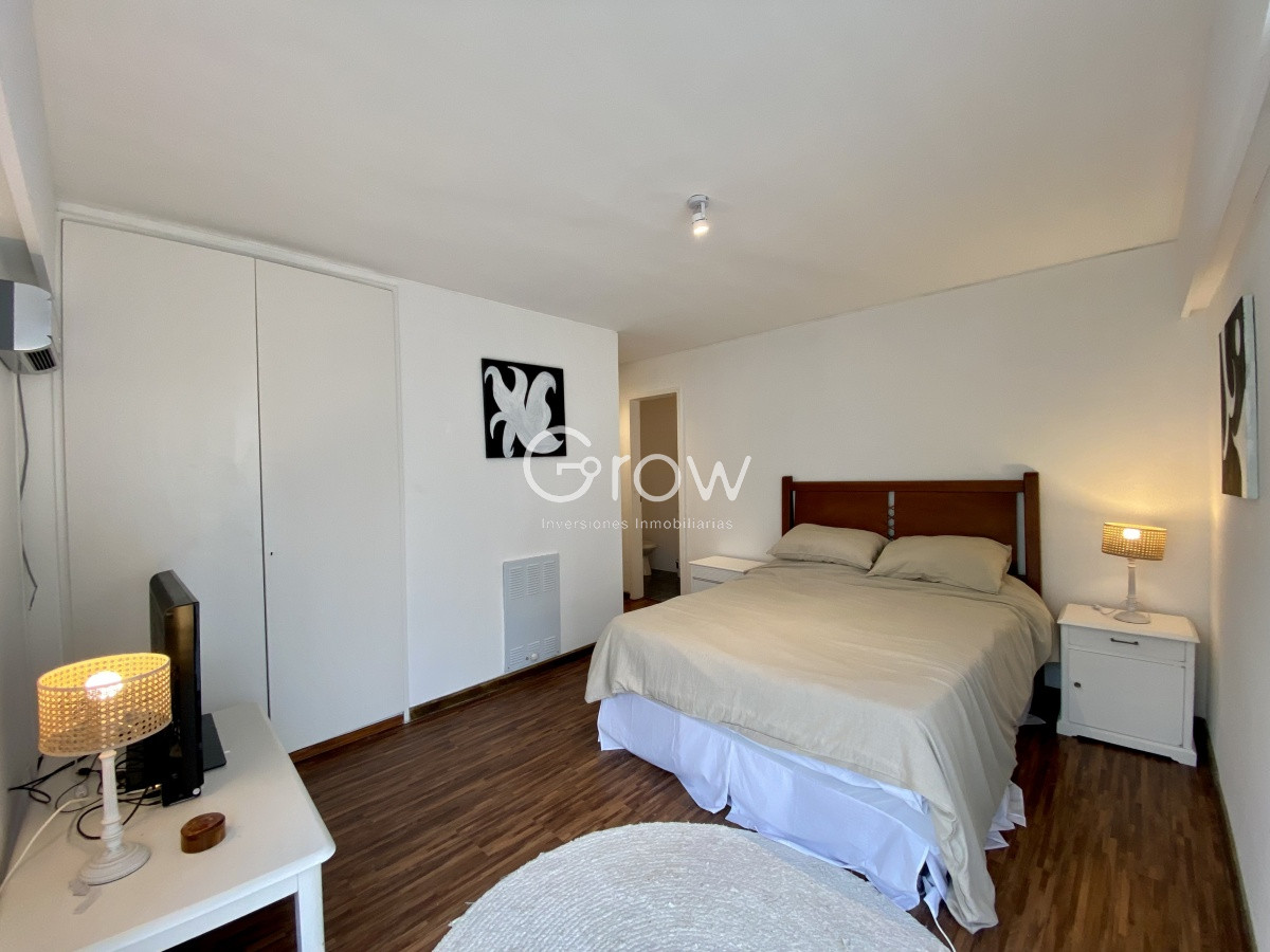 Apartamento ID.2060 - Hermoso apto. a pasos del mar!