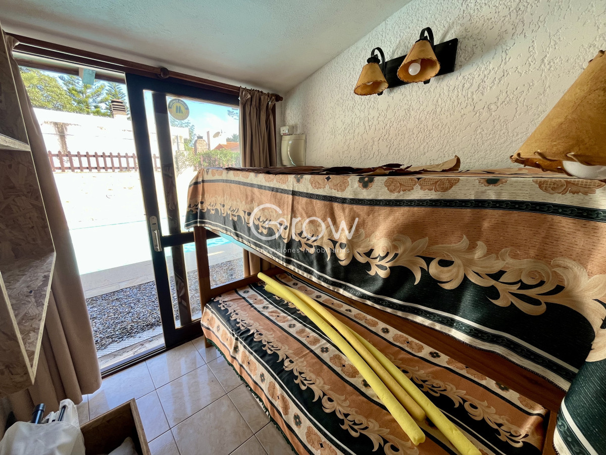 Casa ID.2800 - Venta casa 3 dormitorios más dependencia. Pinares, Punta del Este. 