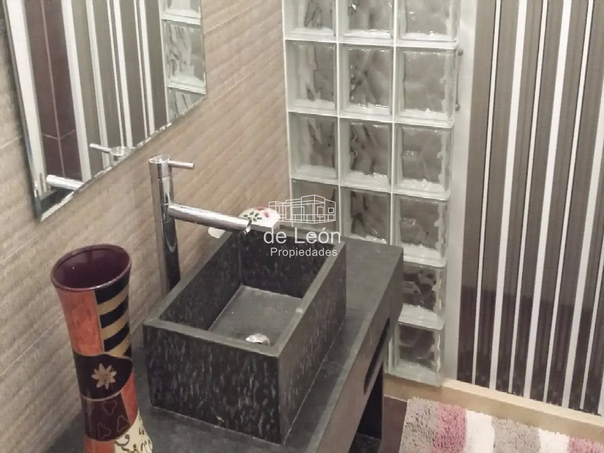 Casa ID.15229 - Venta espectacular casa en zona california park