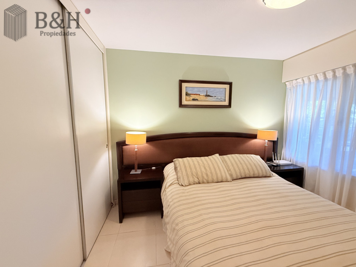 Apartamento ID.7466 - venta apartamento 3 dormitorios. Playa mansa, Punta del Este.
