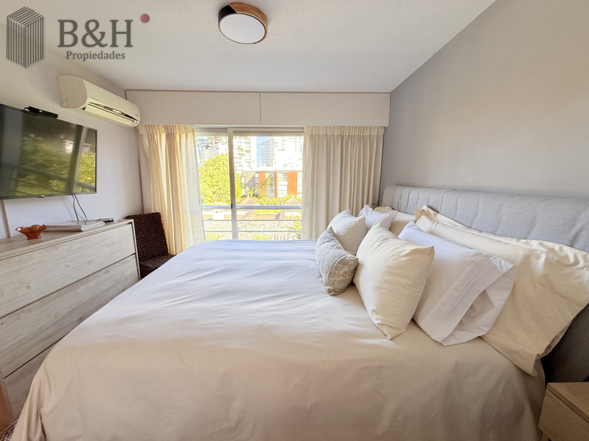 Apartamento ID.7466 - venta apartamento 3 dormitorios. Playa mansa, Punta del Este.