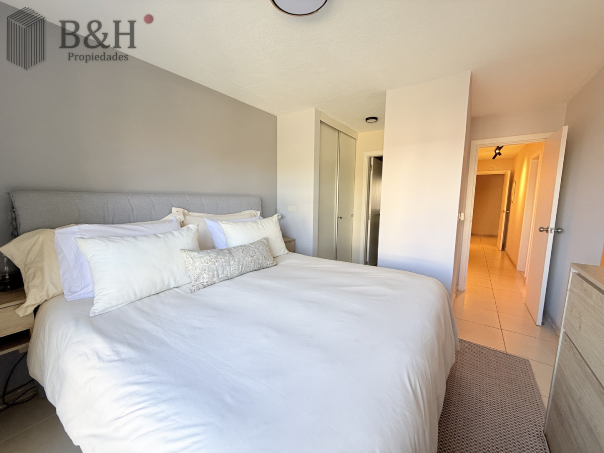 Apartamento ID.7466 - venta apartamento 3 dormitorios. Playa mansa, Punta del Este.