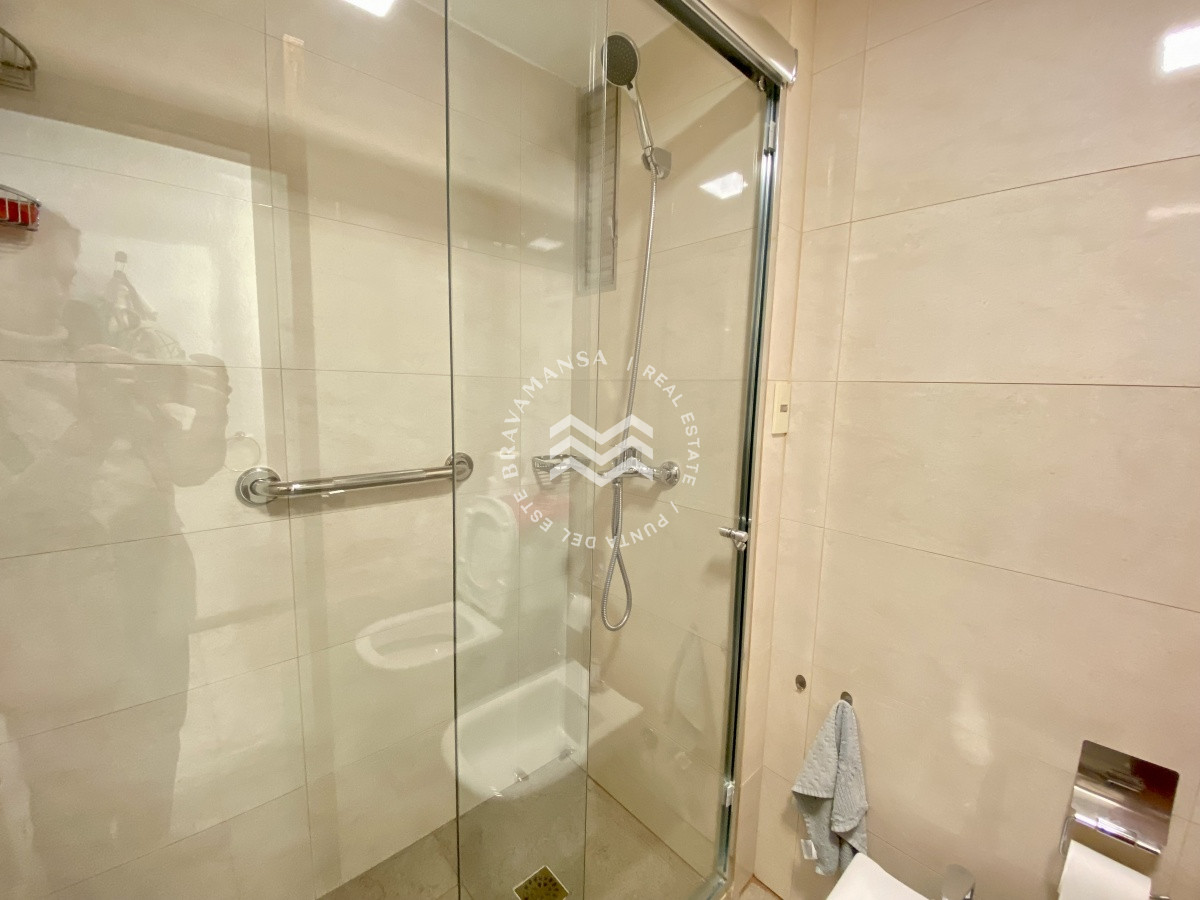 Apartamento ID.66 - Venta apartamento 3 dormitorios punta del este