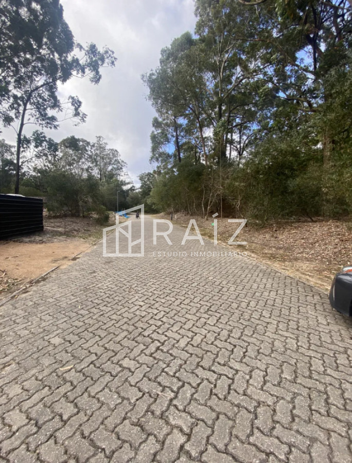 Terreno ID.12071 - Venta de lote en Design Village, Solanas