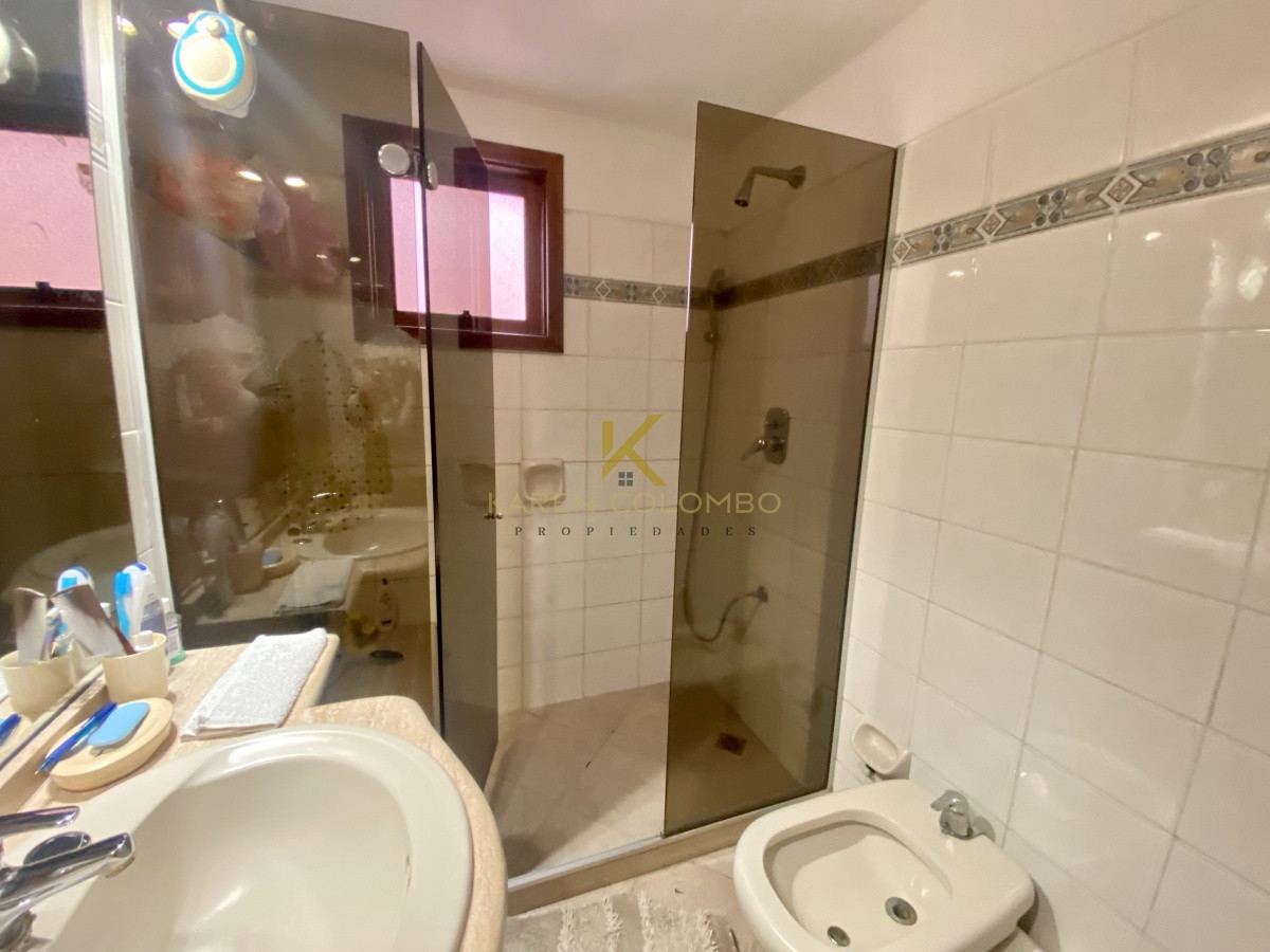 Casa ID.21094904 - Venta casa 3 dormitorios playa mansa Punta del Este
