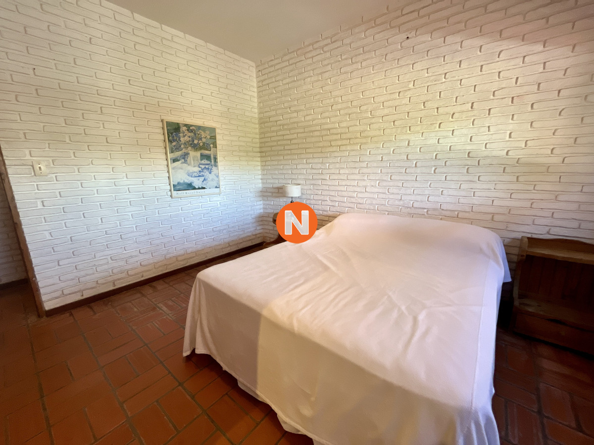 Casa Ref.223163 - Venta casa 3 dormitorios, La barra. Punta del Este 