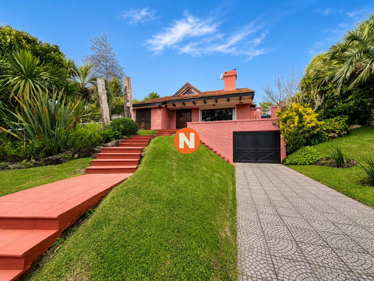 Casa Ref.225678 - VENTA CASA 3 DORMITORIO PUNTA DEL ESTE-SAN RAFAEL
