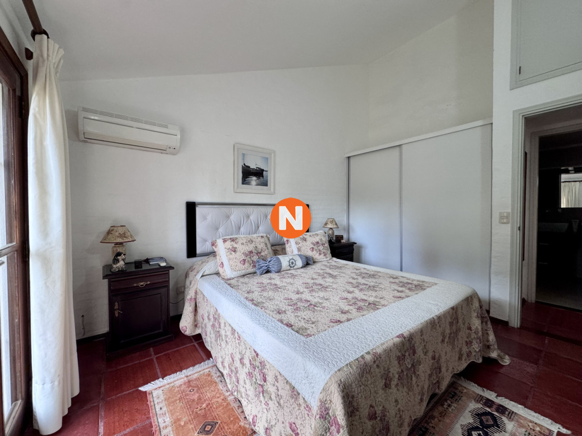 Casa Ref.225678 - VENTA CASA 3 DORMITORIO PUNTA DEL ESTE-SAN RAFAEL