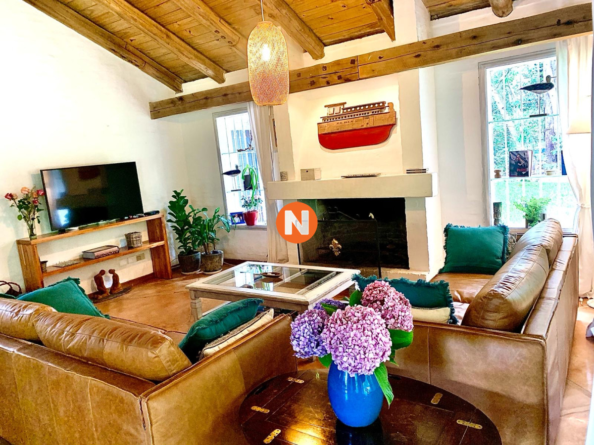 Casa Ref.226090 - VENTA DE CASA EN BURNETT