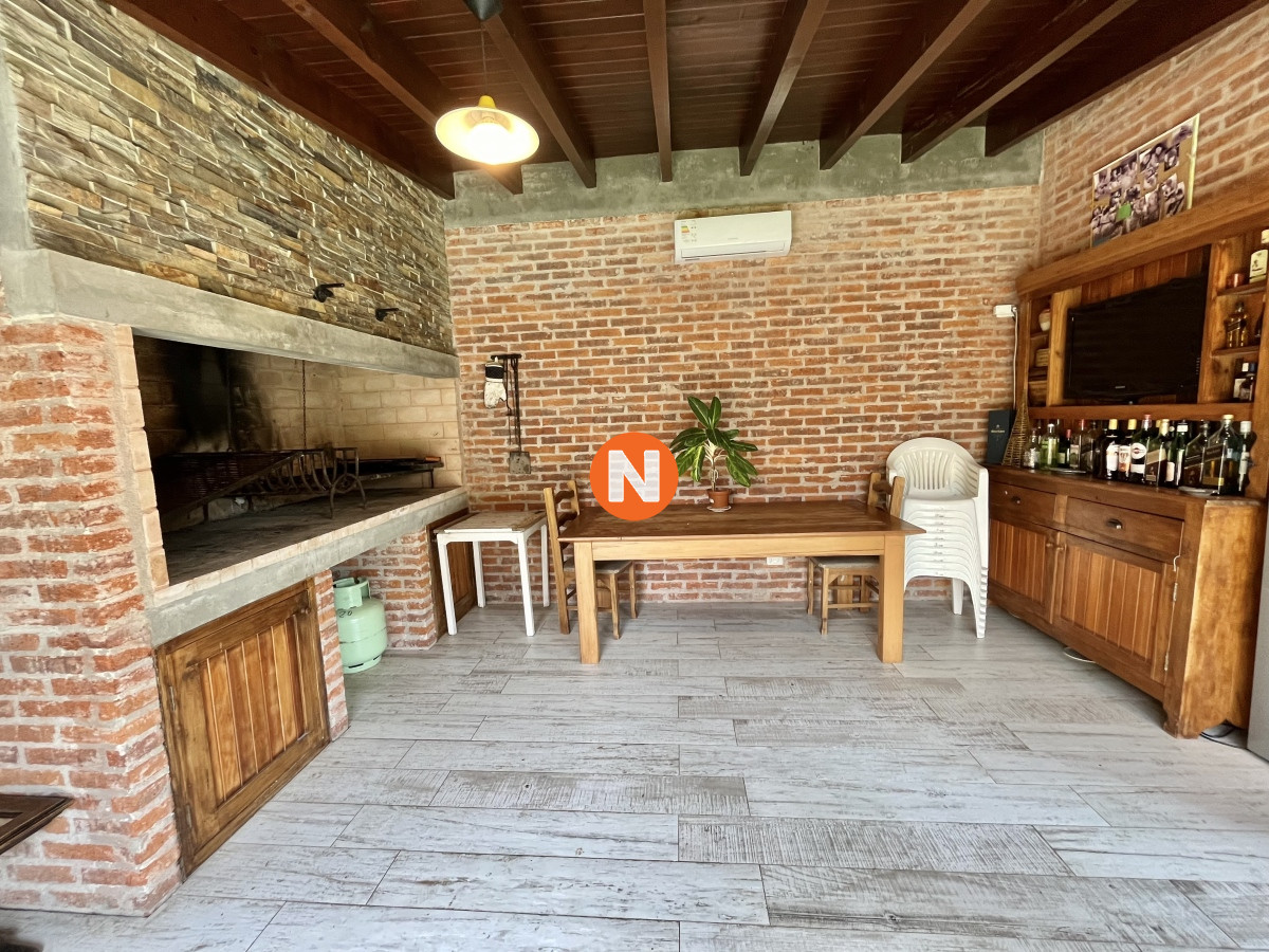 Casa Ref.223161 - Venta espectacular casa en Punta del Este, Pinares - 4 dormitorios