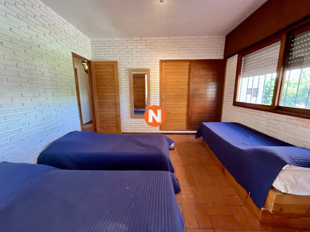Casa Ref.223163 - Venta casa 3 dormitorios, La barra. Punta del Este 