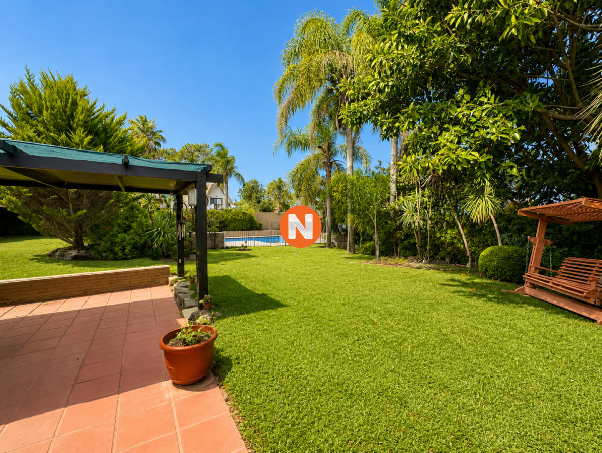 Casa Ref.225678 - VENTA CASA 3 DORMITORIO PUNTA DEL ESTE-SAN RAFAEL