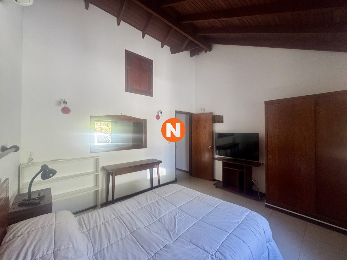 Casa Ref.224927 - Venta. Casa. 4 dormitorios 