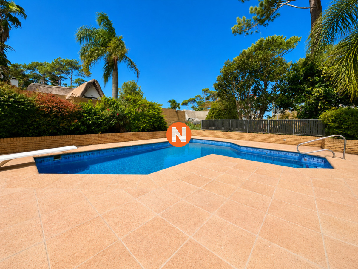 Casa Ref.225678 - VENTA CASA 3 DORMITORIO PUNTA DEL ESTE-SAN RAFAEL
