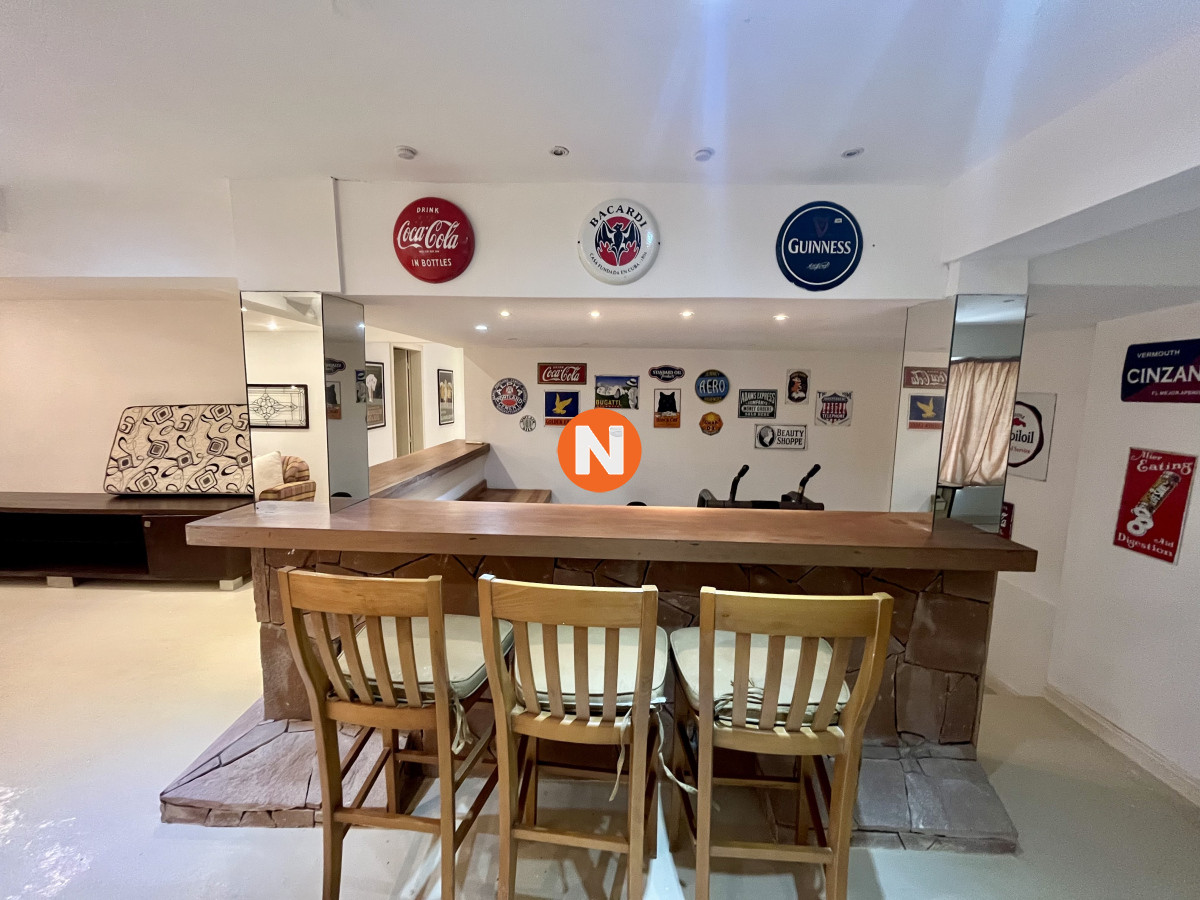 Casa Ref.226093 - Venta casa 5 dormitorios. Playa brava, Punta del Este