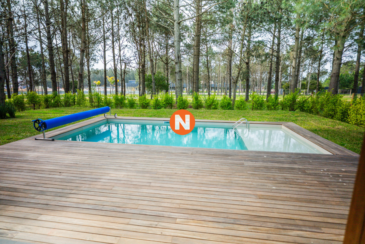 Casa Ref.226087 - Casa en venta 4 dormitorios, Distrito 52 - Punta del Este 