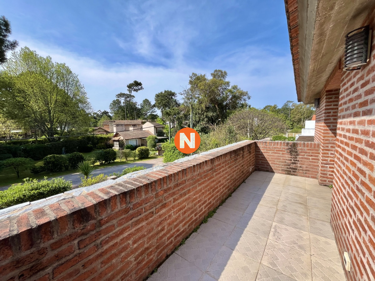 Casa Ref.223161 - Venta espectacular casa en Punta del Este, Pinares - 4 dormitorios