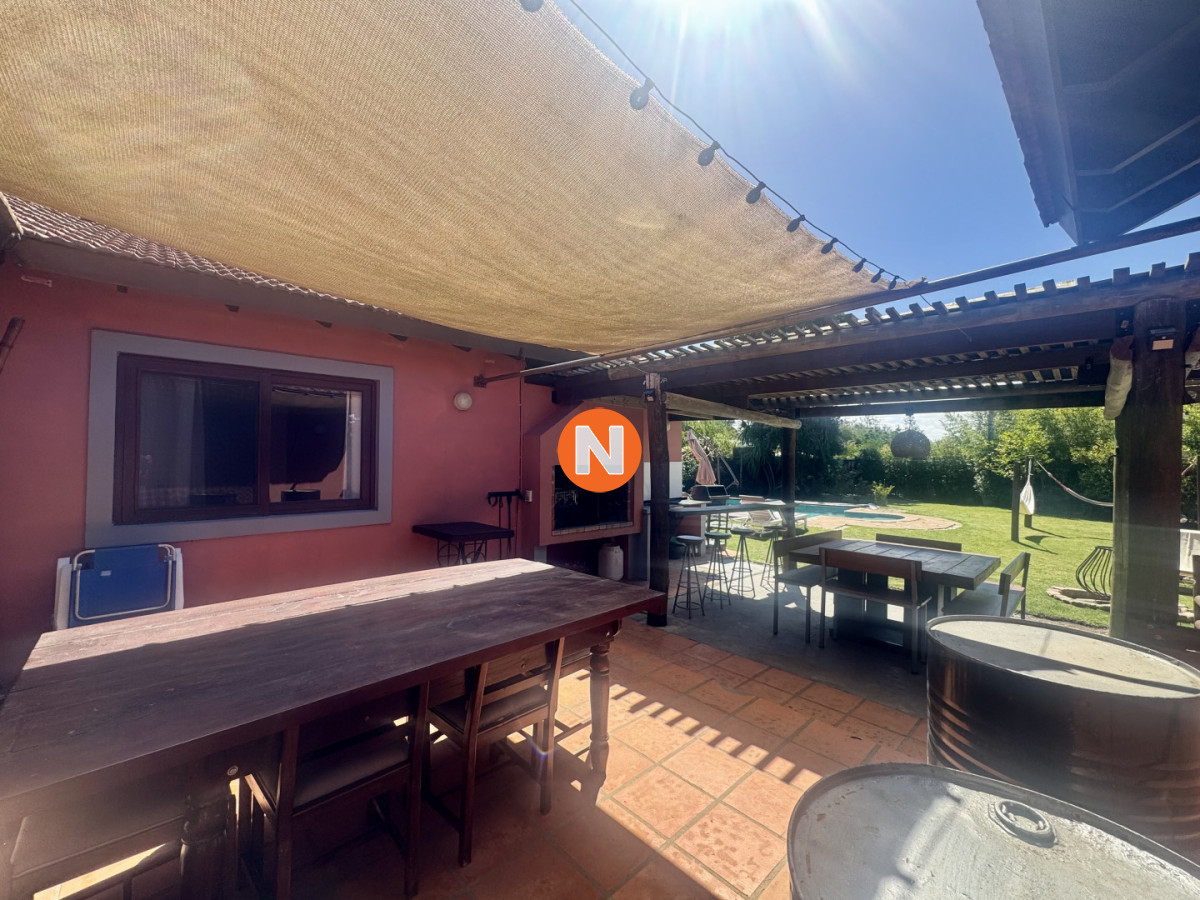 Casa Ref.224927 - Venta. Casa. 4 dormitorios 