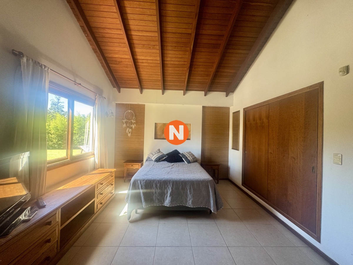 Casa Ref.224927 - Venta. Casa. 4 dormitorios 