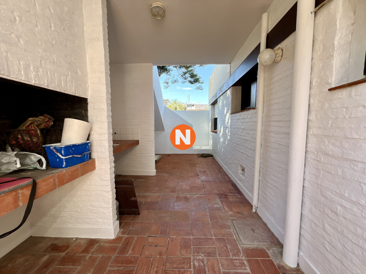 Casa Ref.223163 - Venta casa 3 dormitorios, La barra. Punta del Este 
