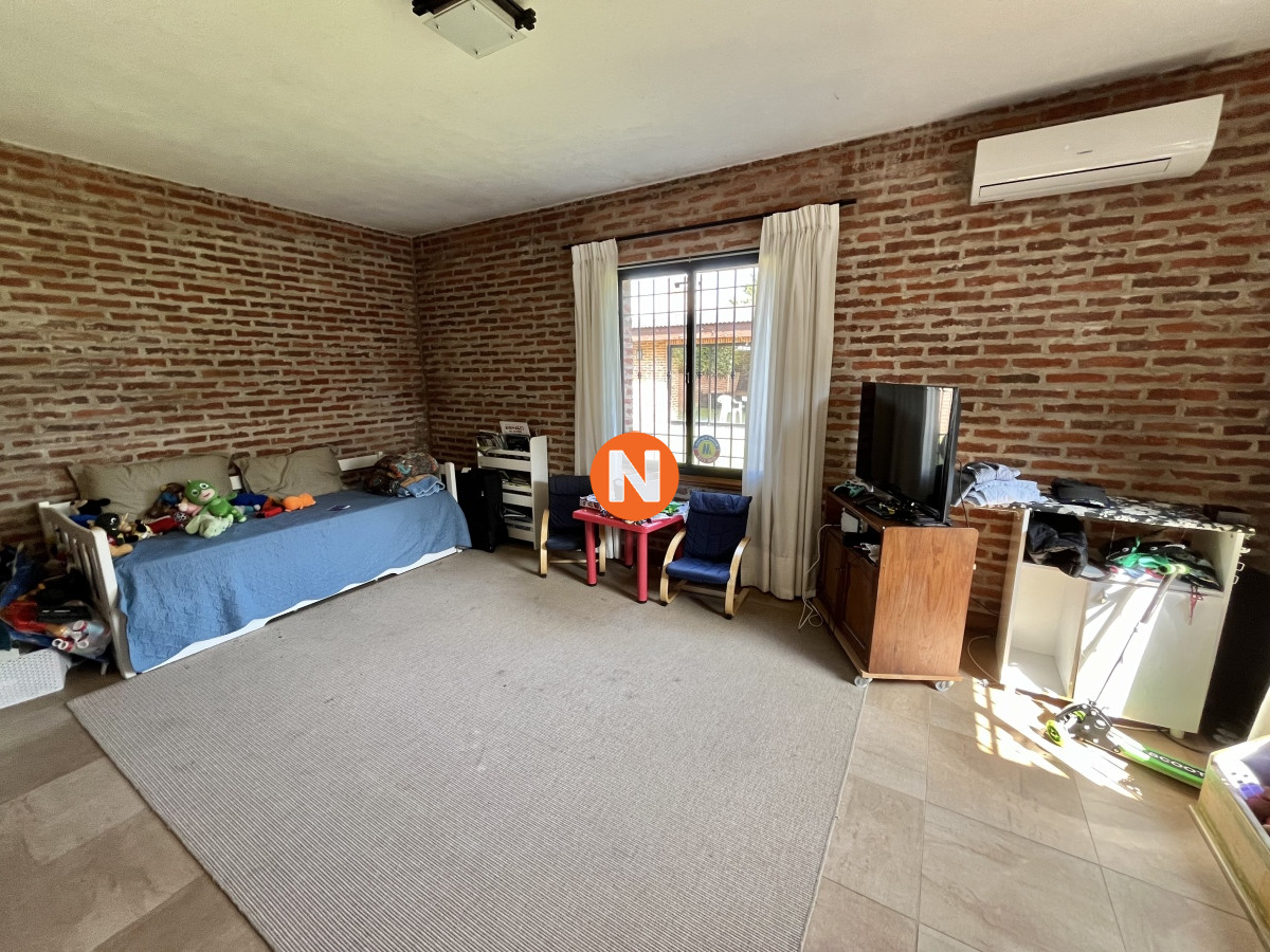 Casa Ref.223161 - Venta espectacular casa en Punta del Este, Pinares - 4 dormitorios