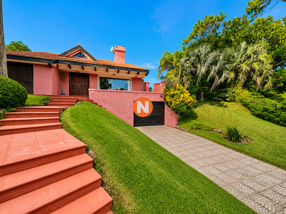 Casa Ref.225678 - VENTA CASA 3 DORMITORIO PUNTA DEL ESTE-SAN RAFAEL
