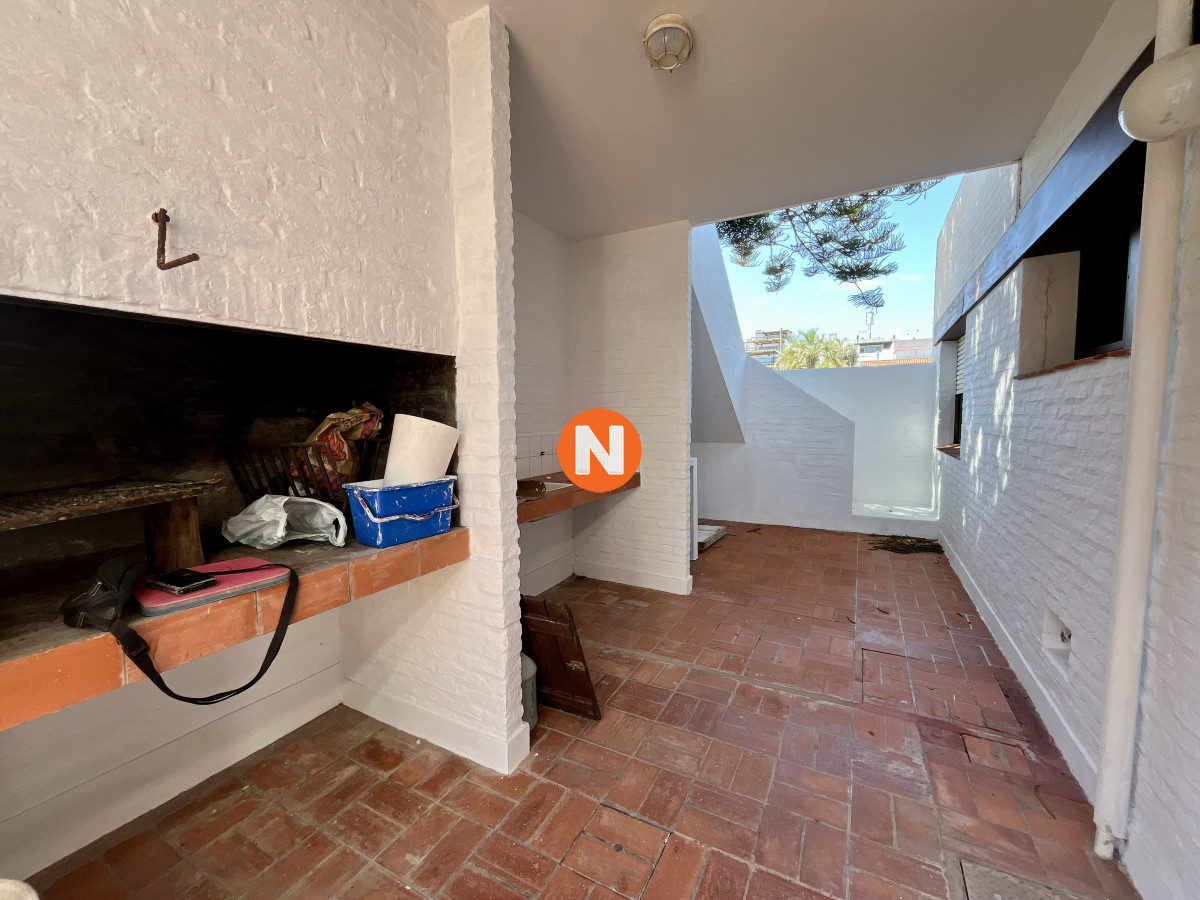 Casa Ref.223163 - Venta casa 3 dormitorios, La barra. Punta del Este 