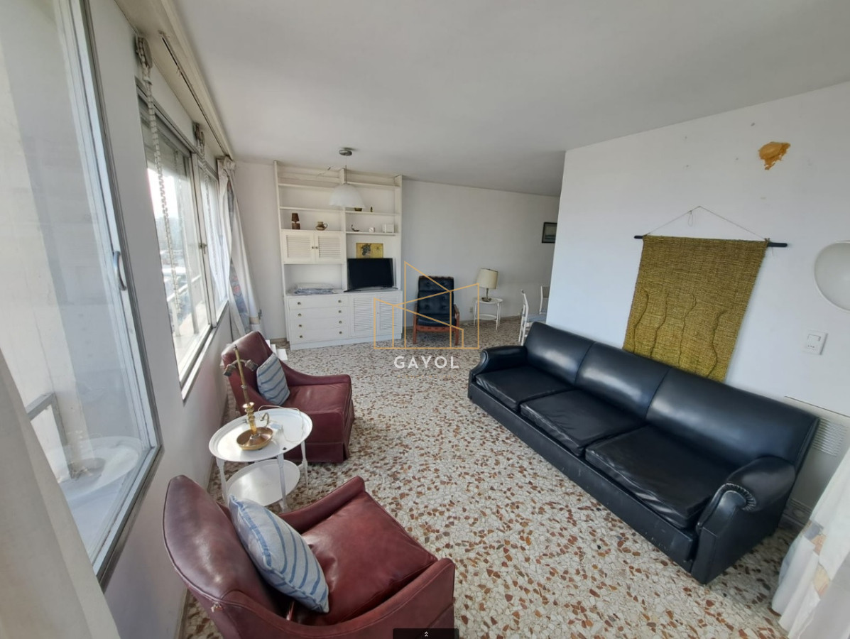 Apartamento ID.1302 - Apartamento en venta de 2 dormitorios en Punta del Este
