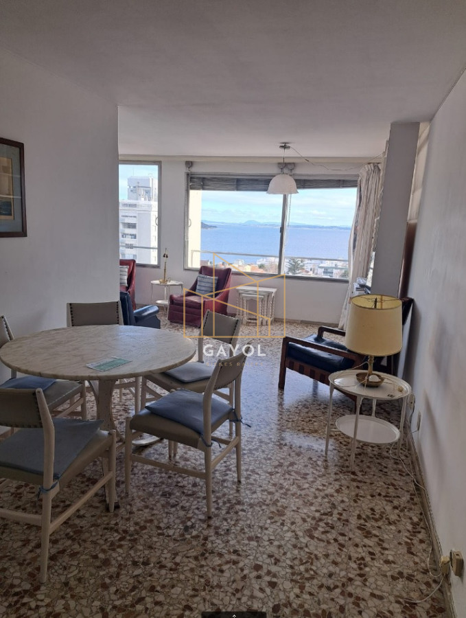 Apartamento ID.1302 - Apartamento en venta de 2 dormitorios en Punta del Este