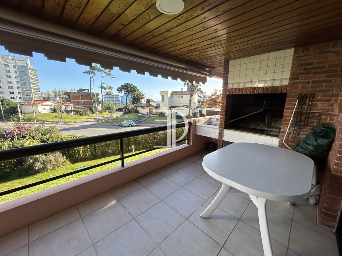 Apartamento ID.531 - Venta apartamento Punta del Este 3 dormitorios