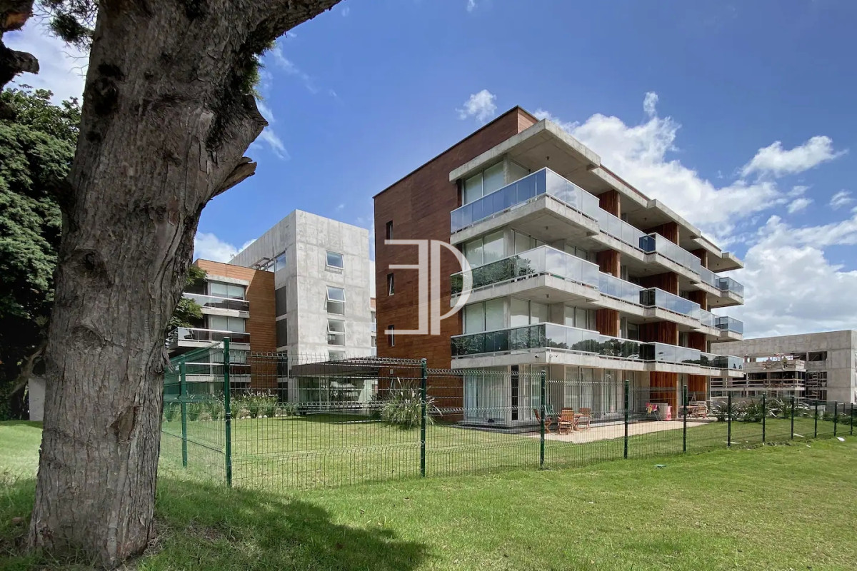 Apartamento ID.571 - Venta apartamento 1 dormitorio. Playa mansa, Punta del Este 