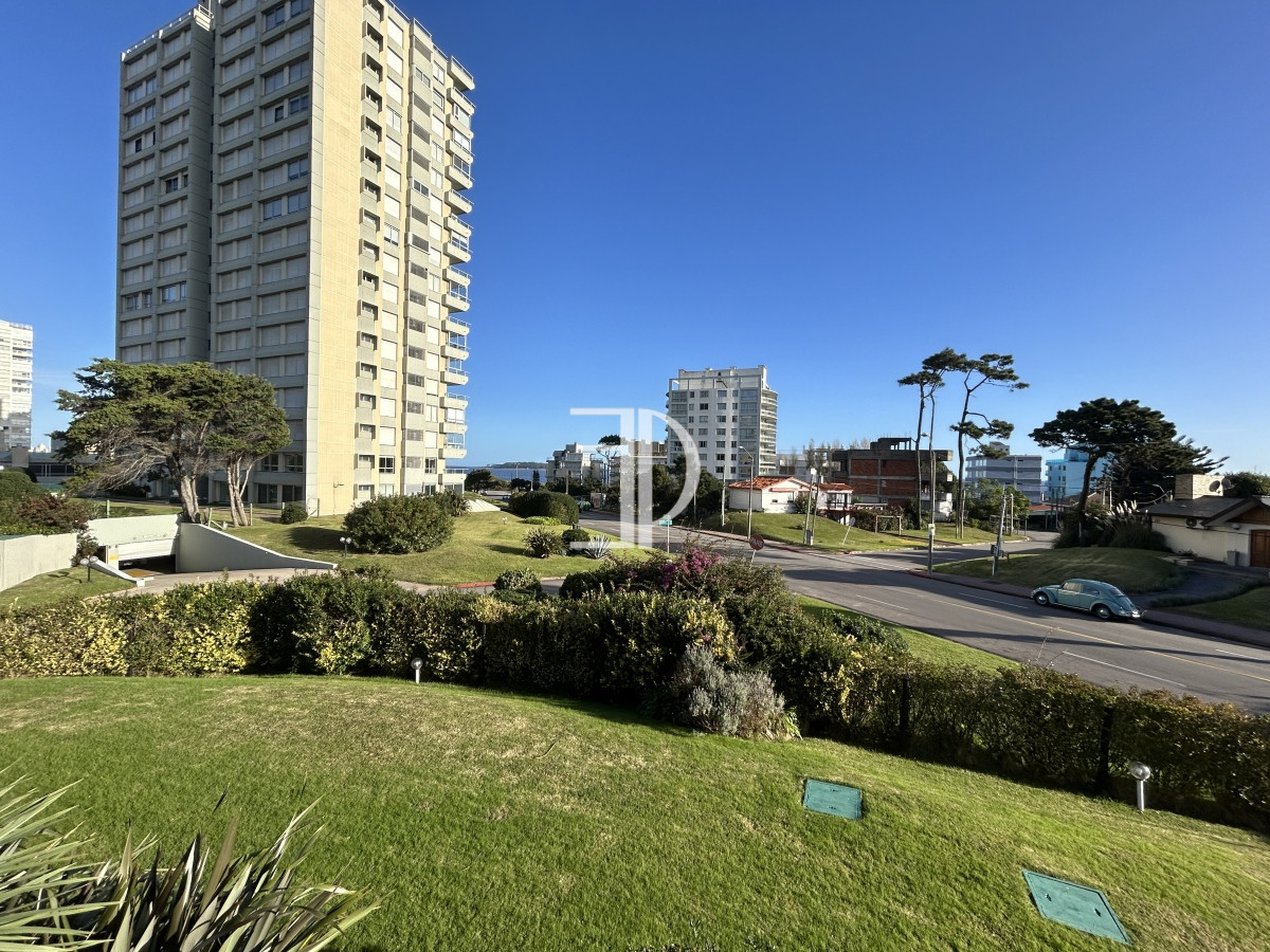 Apartamento ID.531 - Venta apartamento Punta del Este 3 dormitorios