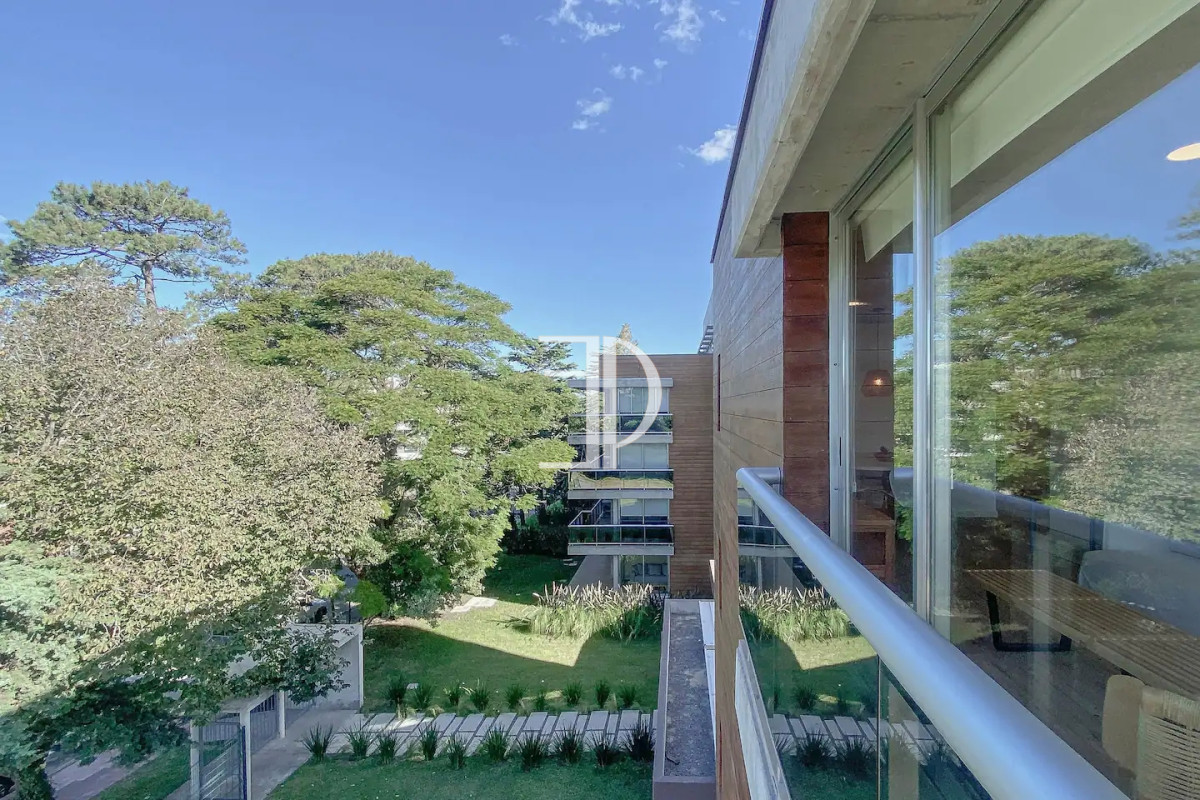 Apartamento ID.571 - Venta apartamento 1 dormitorio. Playa mansa, Punta del Este 