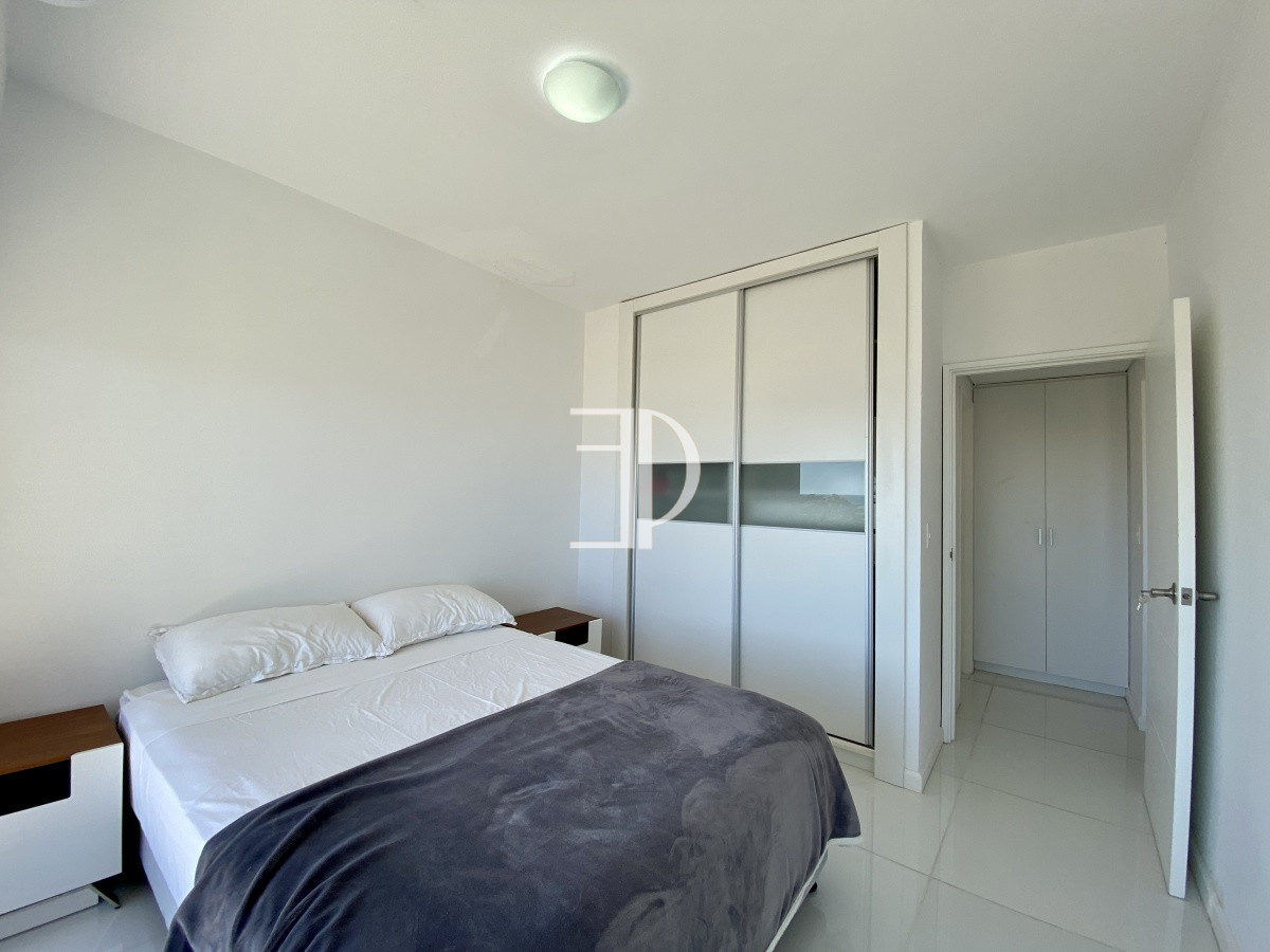 Apartamento ID.579 - Venta apartamento 1 dormitorio Playa mansa Punta del Este. 