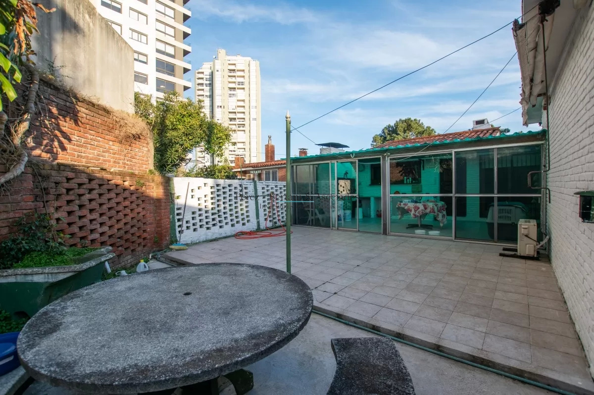Casa ID.332 - venta casa 4 dormitorios Punta del Este 