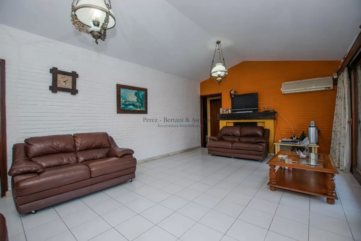 Casa ID.332 - venta casa 4 dormitorios Punta del Este 