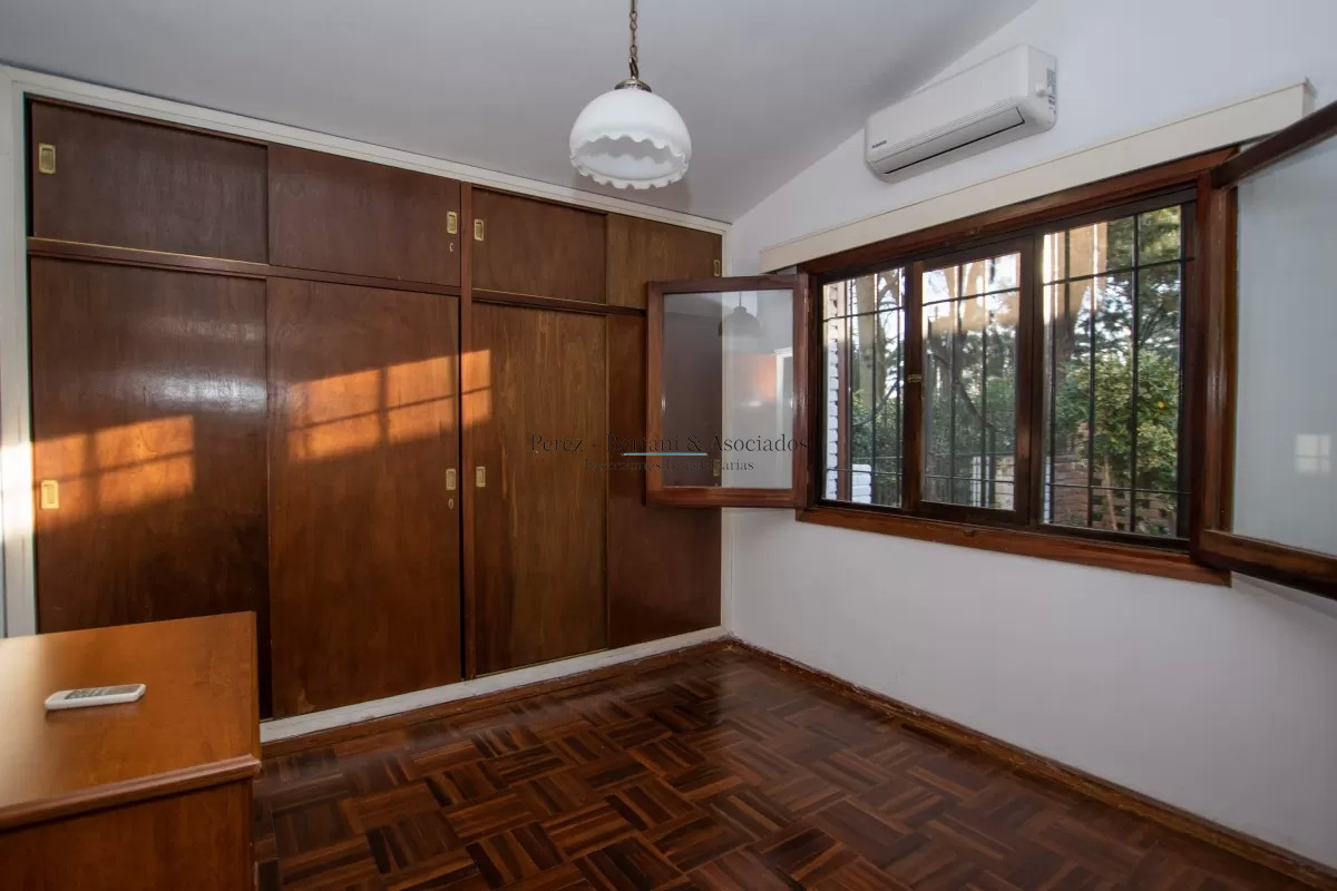 Casa ID.332 - venta casa 4 dormitorios Punta del Este 