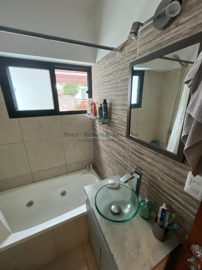 Casa ID.340 - Venta casa 4 dormitorios Punta del Este 